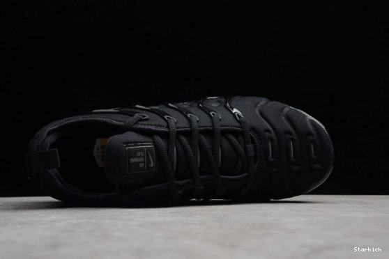 Plus 924453-004  Triple Nike VaporMax Air Black 1213